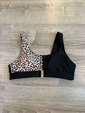 Like New Cheetah Print Bikini Top Size XL
